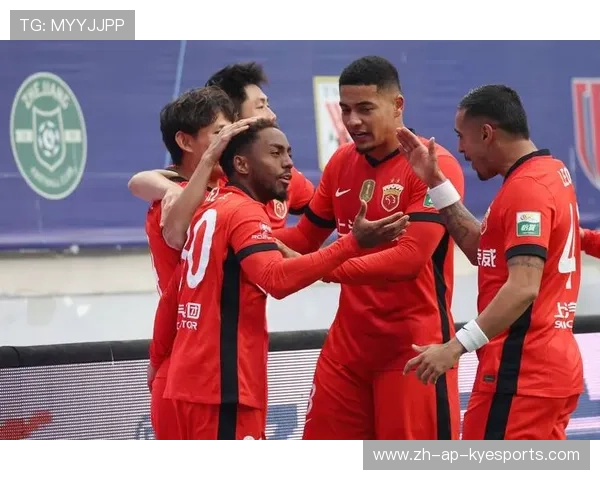 上海海港防线表现持续提升,上海海港官微 上海海港防线表现持续提升,上海海港官微